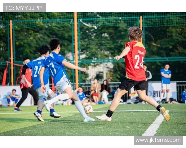 K男直播平台赛事回顾：精彩瞬间、运动员表现与体育精神共鸣